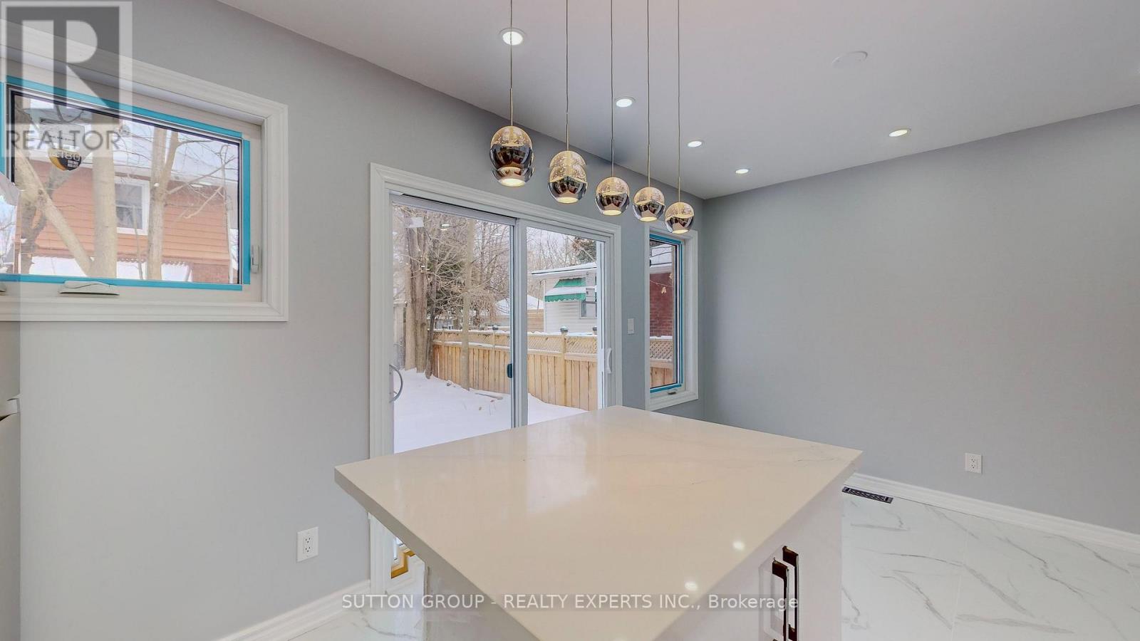4357 Seneca Street, Niagara Falls, Ontario  L2E 1G5 - Photo 14 - X12440022