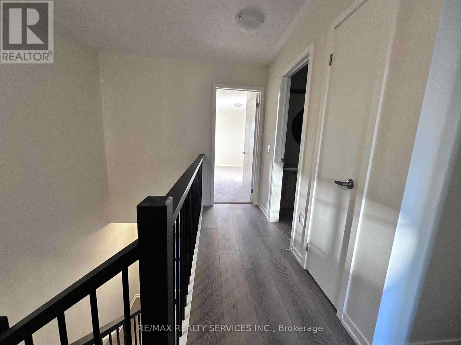 23 Radium Lane, Cambridge, Ontario  N1P 1H1 - Photo 12 - X12440026