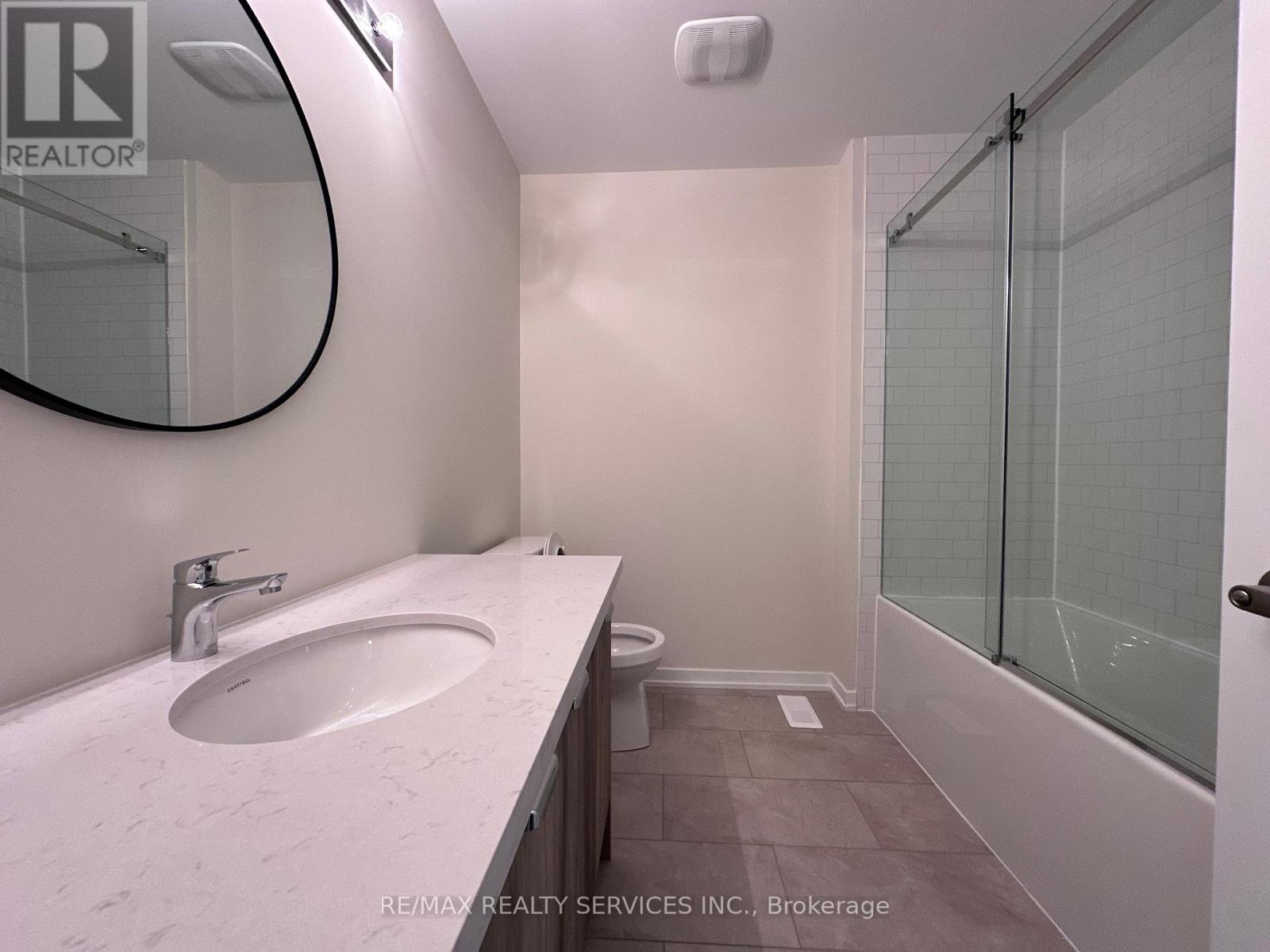 23 Radium Lane, Cambridge, Ontario  N1P 1H1 - Photo 19 - X12440026