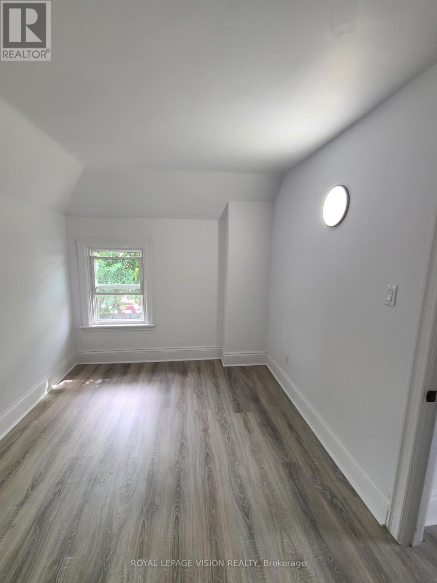 56 Munroe Street, Hamilton, Ontario  L8L 3V7 - Photo 27 - X12440039