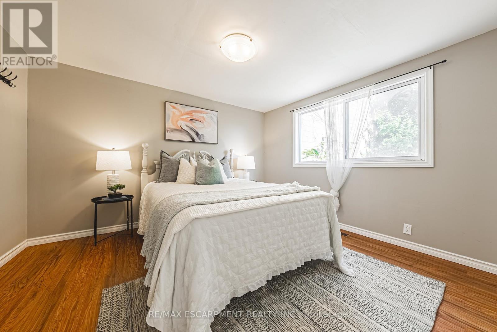 24 Rowanwood Street, Hamilton, Ontario  L8L 7H3 - Photo 20 - X12440074