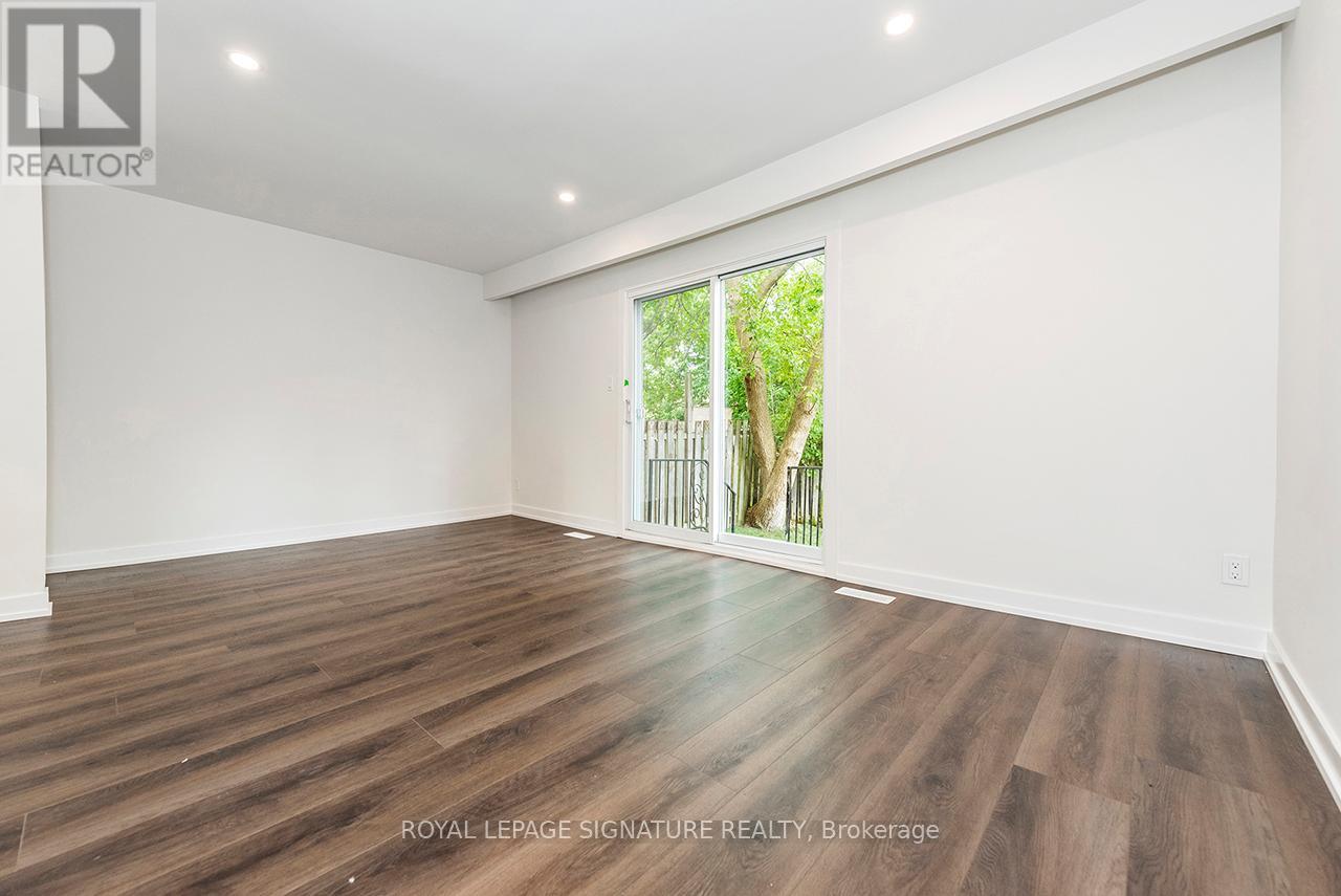 2 - 20 Anna Capri Drive, Hamilton, Ontario  L8W 1M6 - Photo 17 - X12440102