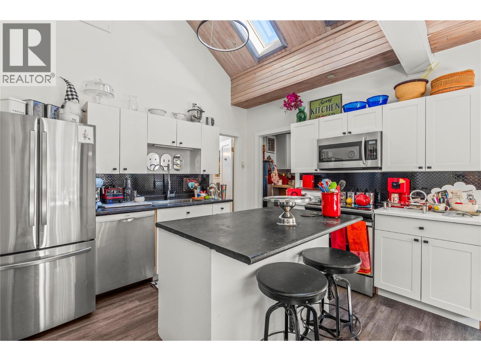3408 33rd Avenue, Vernon, British Columbia  V1T 2P1 - Photo 5 - 10342315