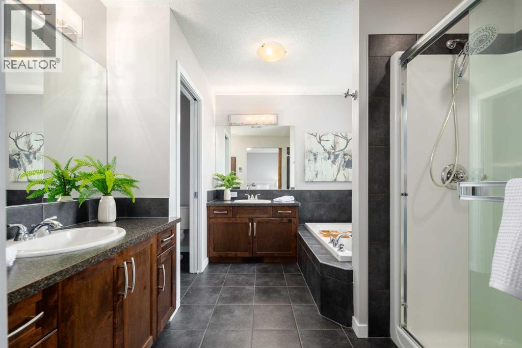 133 Cougar Ridge Close Sw, Calgary, Alberta  T3H 0V4 - Photo 25 - A2256603