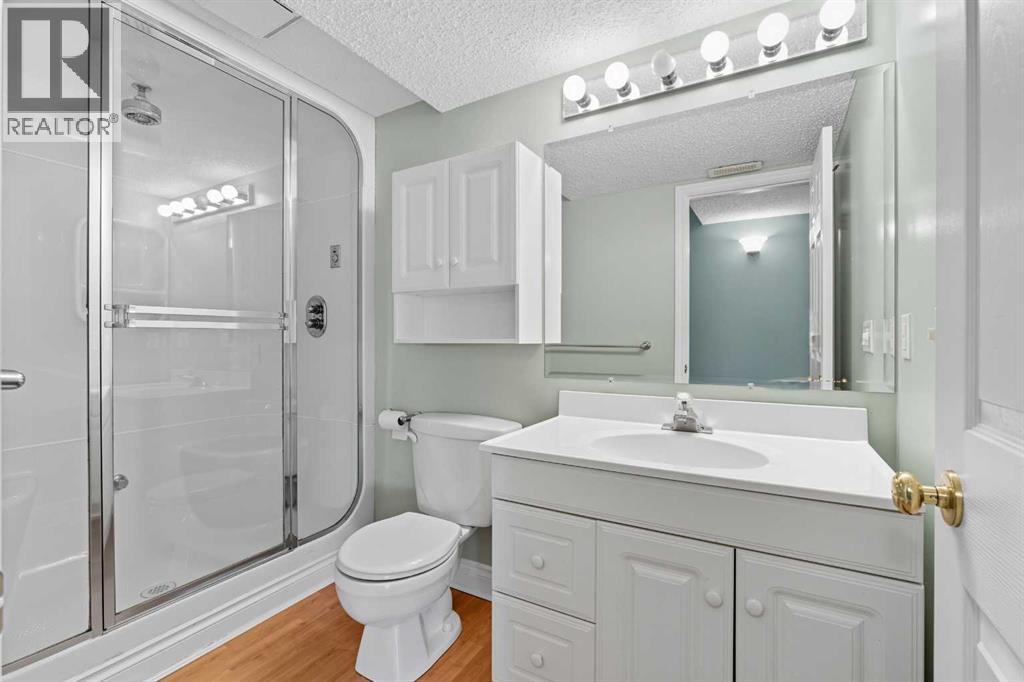 56 Rocky Ridge Drive Nw, Calgary, Alberta  T3G 4G1 - Photo 29 - A2256617