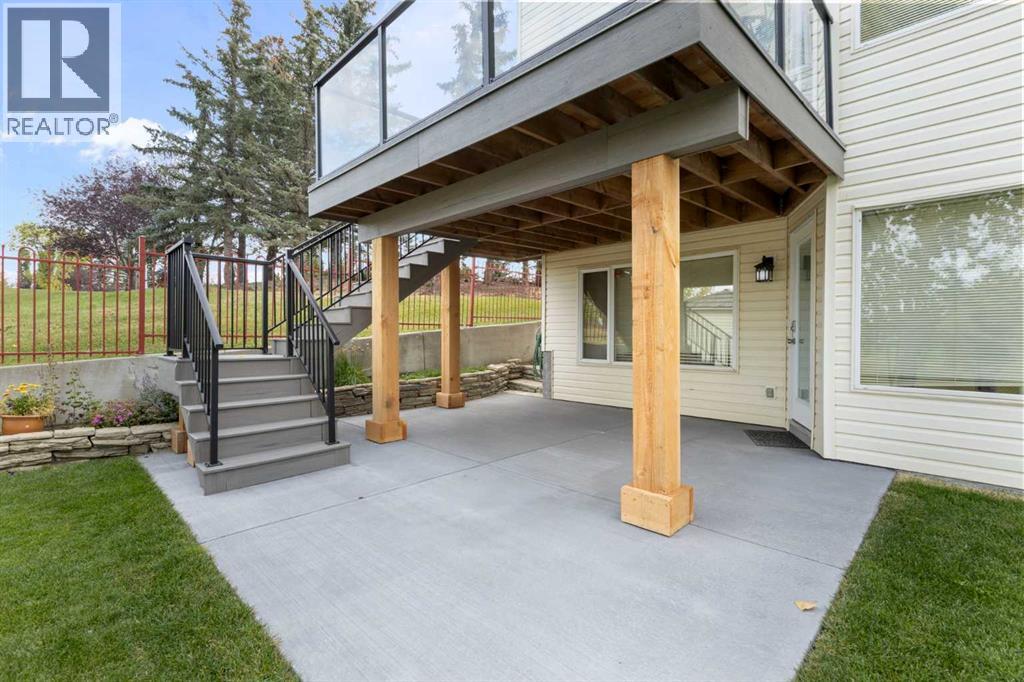 56 Rocky Ridge Drive Nw, Calgary, Alberta  T3G 4G1 - Photo 30 - A2256617