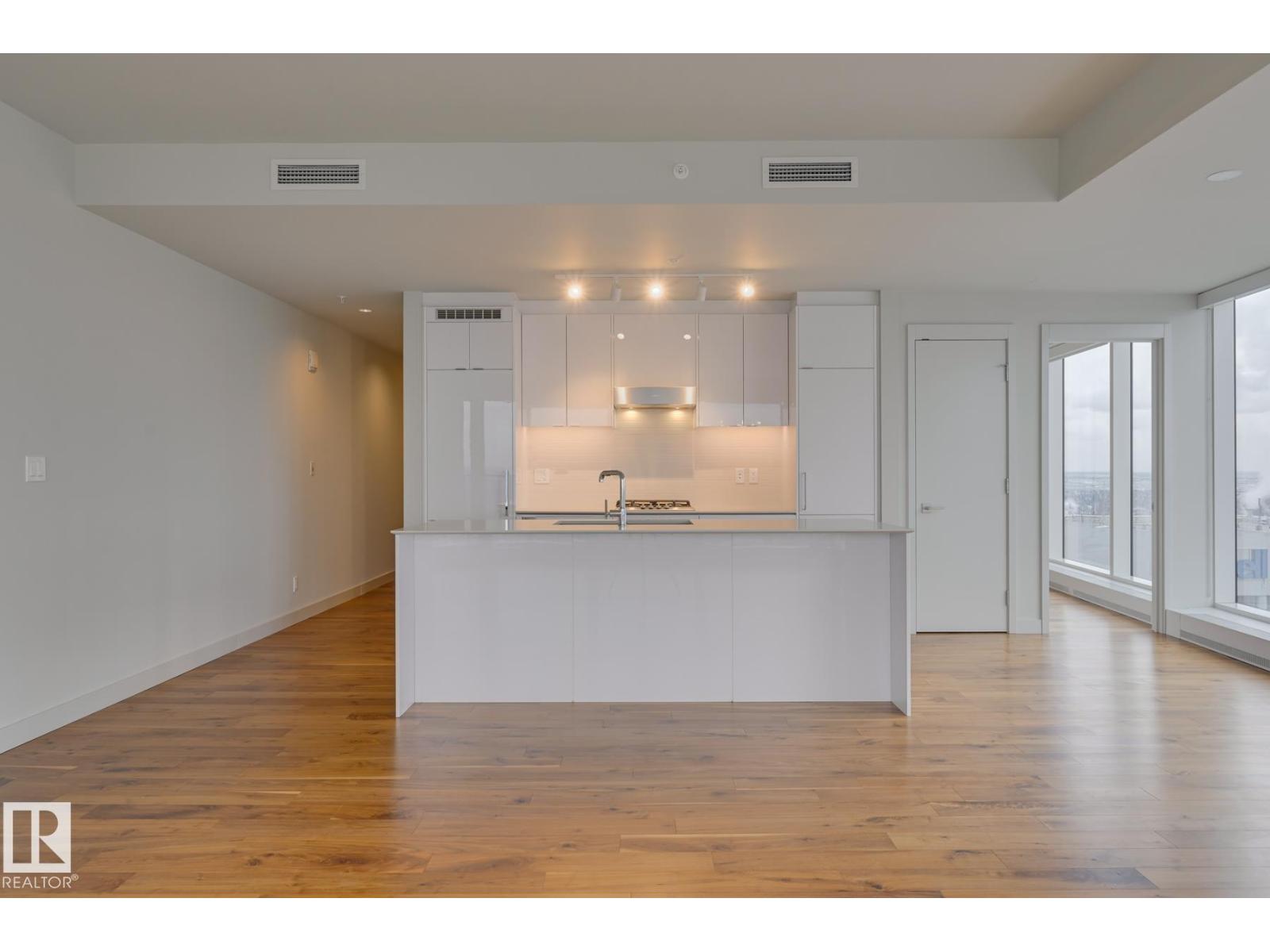 #4106 10360 102 St Nw, Edmonton, Alberta  T5J 0K6 - Photo 3 - E4438007