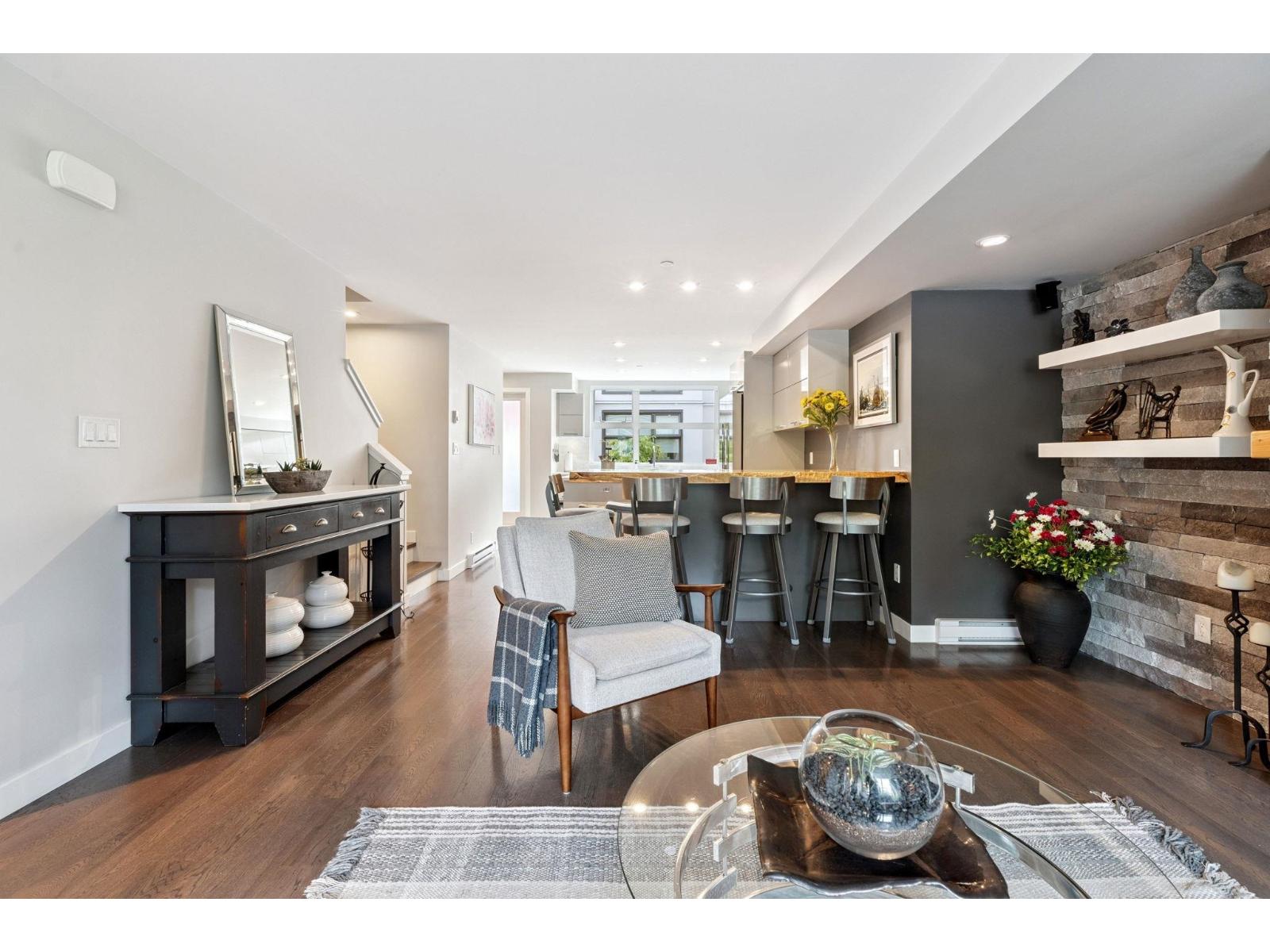 1 14820 Buena Vista Avenue, White Rock, British Columbia  V4B 0B3 - Photo 7 - R3054071