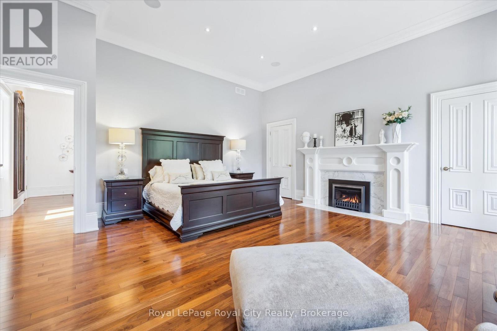 15 - 25 Manor Park Crescent, Guelph, Ontario  N1G 1A2 - Photo 26 - X12440320