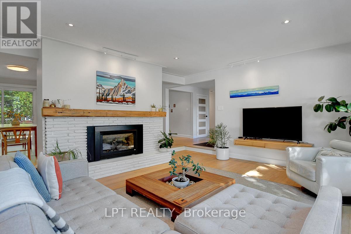 353 Mountbatten Avenue, Ottawa, Ontario  K1H 5W2 - Photo 10 - X12440337