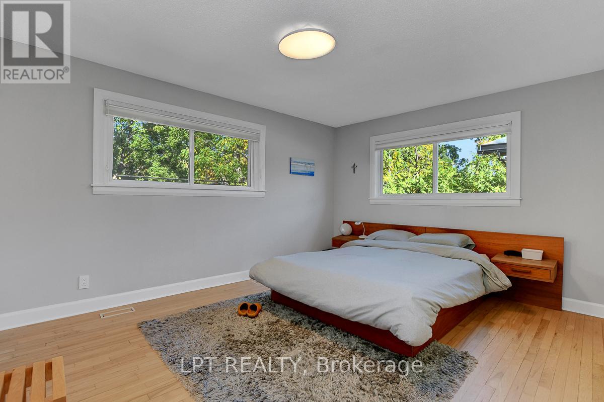 353 Mountbatten Avenue, Ottawa, Ontario  K1H 5W2 - Photo 22 - X12440337