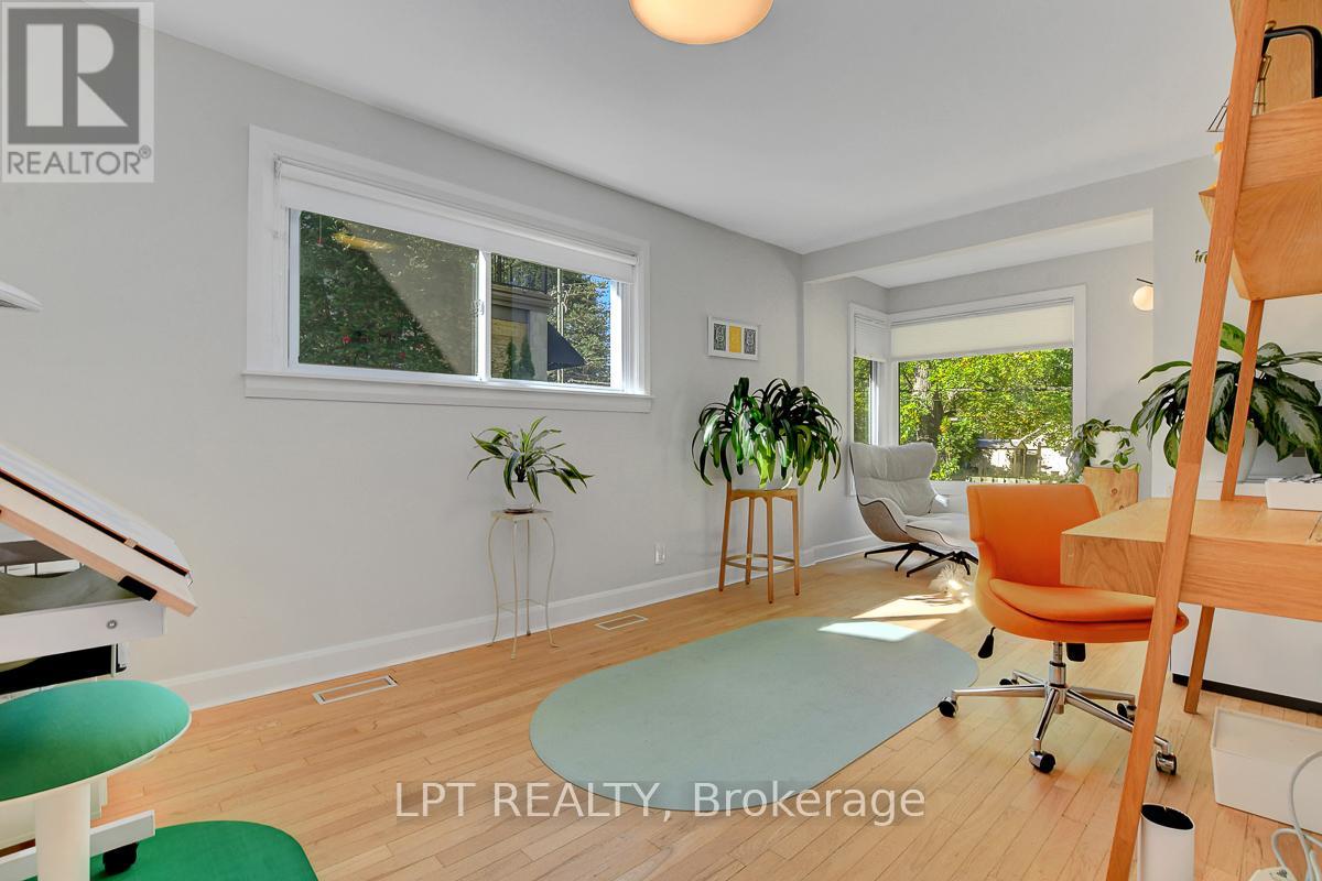 353 Mountbatten Avenue, Ottawa, Ontario  K1H 5W2 - Photo 27 - X12440337