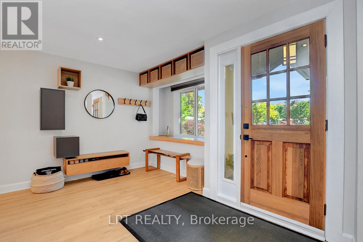 353 Mountbatten Avenue, Ottawa, Ontario  K1H 5W2 - Photo 4 - X12440337