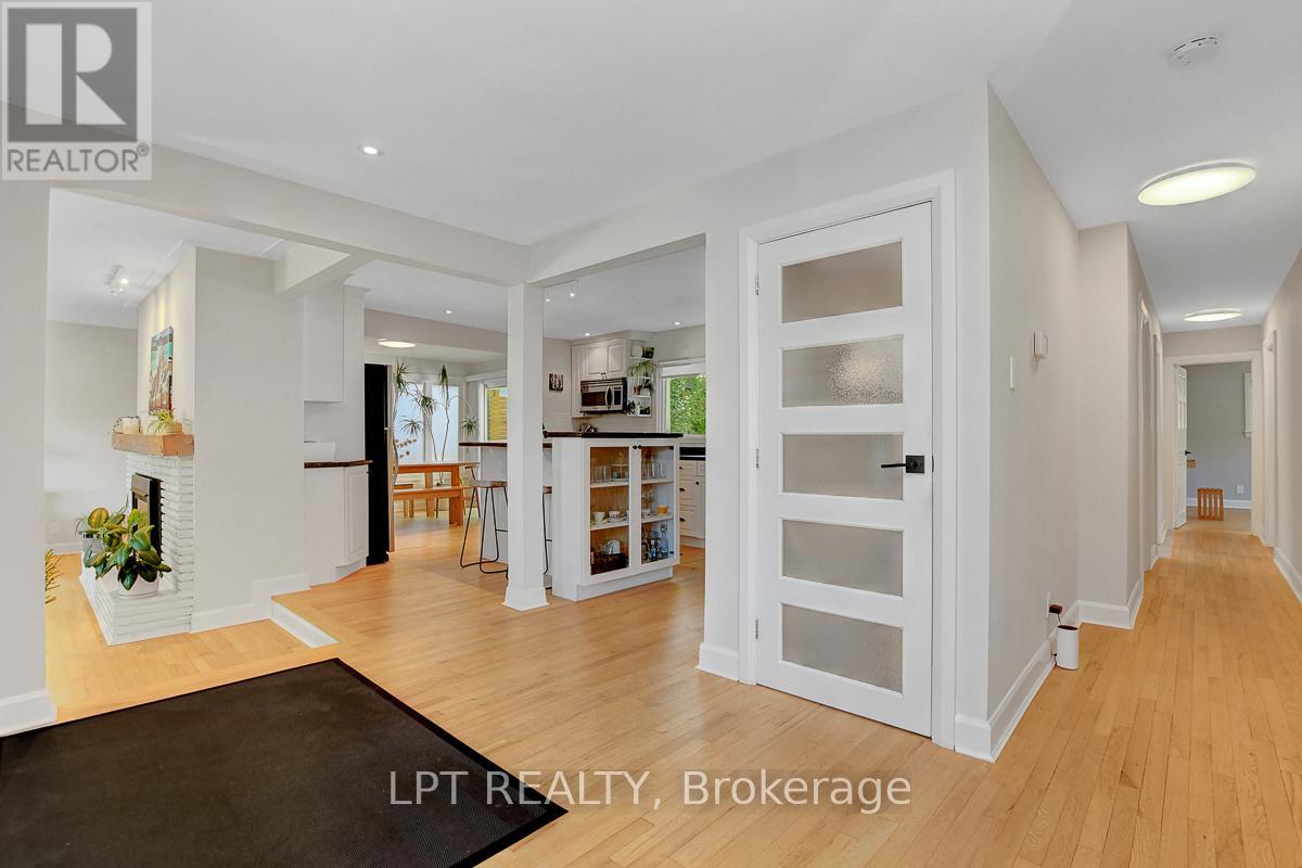 353 Mountbatten Avenue, Ottawa, Ontario  K1H 5W2 - Photo 5 - X12440337