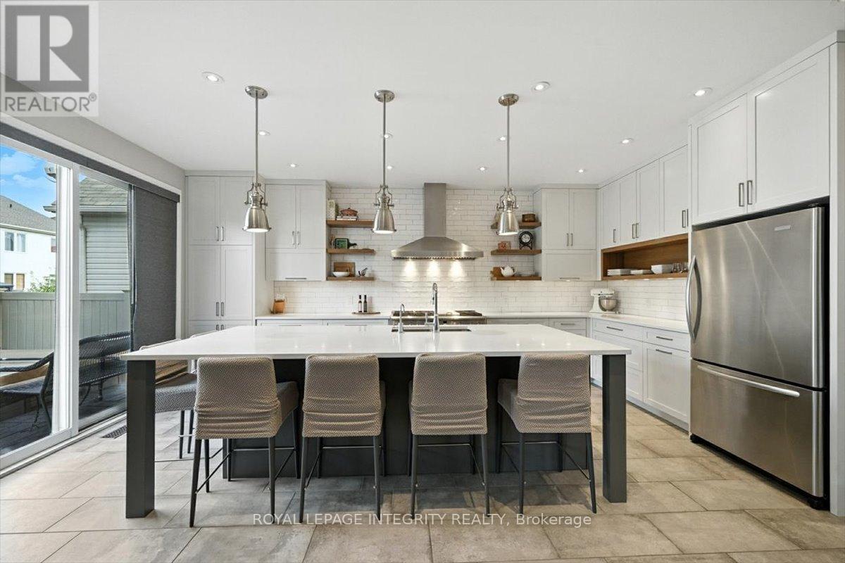 106 Trail Side Circle, Ottawa, Ontario  K4A 5A9 - Photo 11 - X12440364