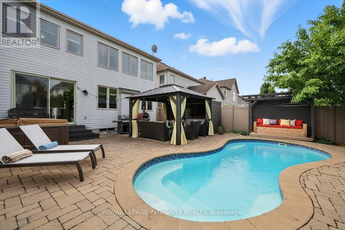 106 Trail Side Circle, Ottawa, Ontario  K4A 5A9 - Photo 41 - X12440364