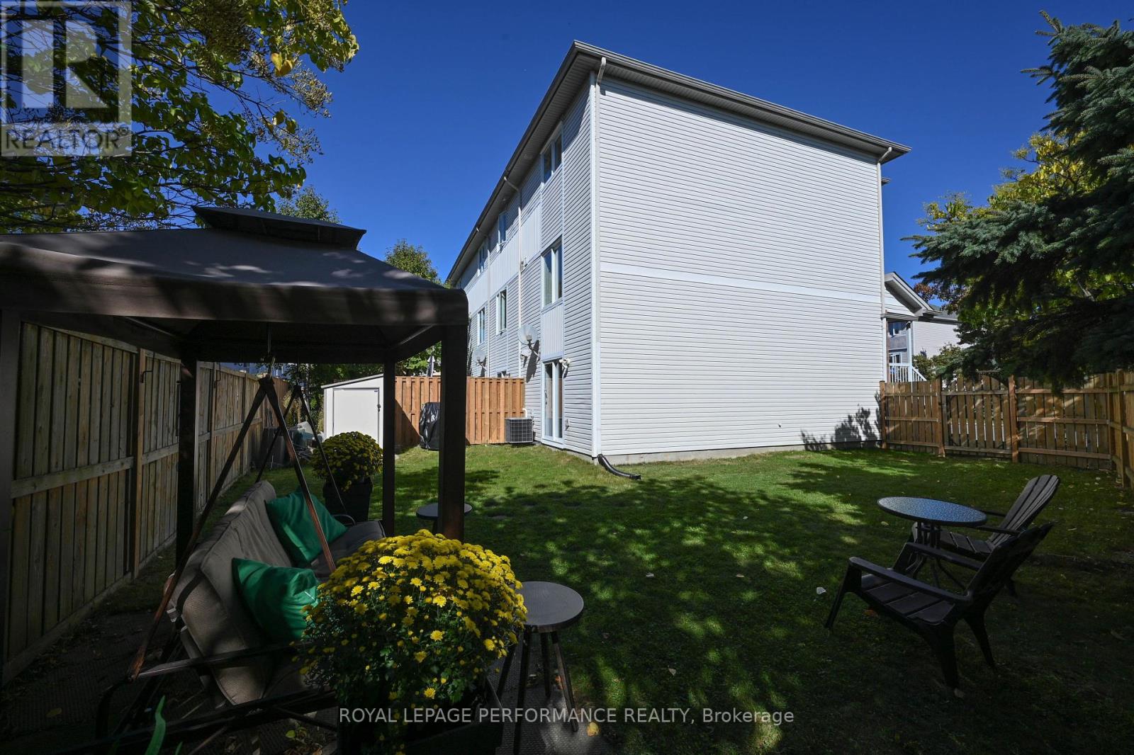 42 Yorkville Street, Ottawa, Ontario  K2C 4B5 - Photo 24 - X12440389