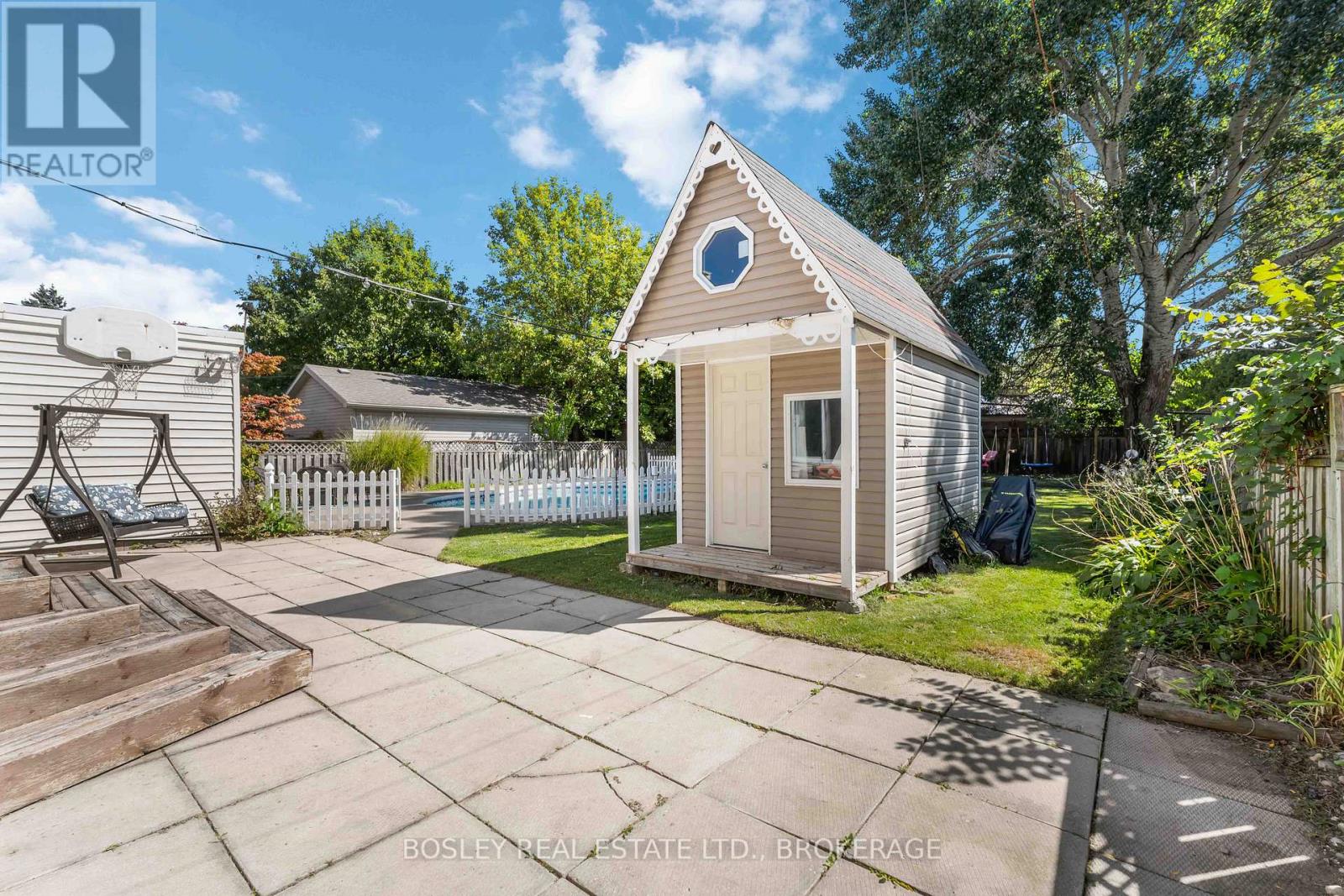 301 Pelham Road, St. Catharines (Rykert/vansickle), Ontario  L2S 1Y4 - Photo 41 - X12440313