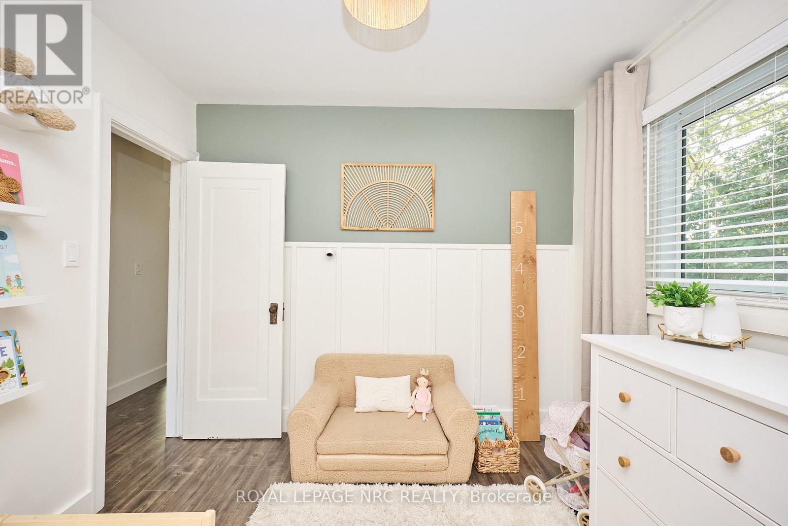 37 Cecil Street, St. Catharines (Lakeport), Ontario  L2N 4B3 - Photo 17 - X12440353