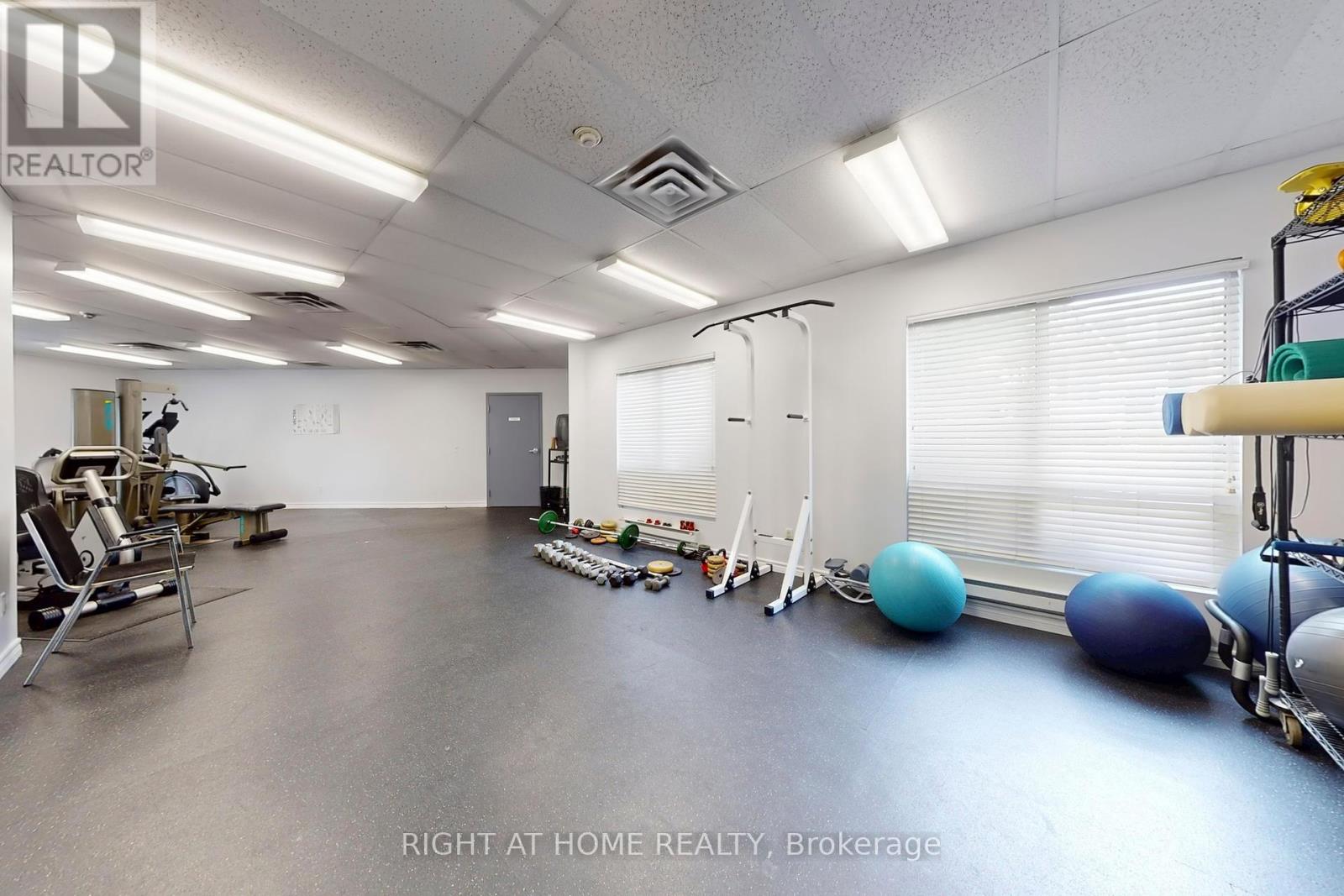 310 - 211 Randolph Road, Toronto, Ontario  M4G 4H1 - Photo 19 - C12440186