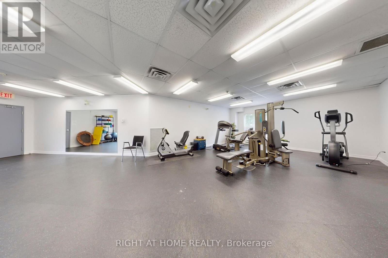 310 - 211 Randolph Road, Toronto, Ontario  M4G 4H1 - Photo 20 - C12440186