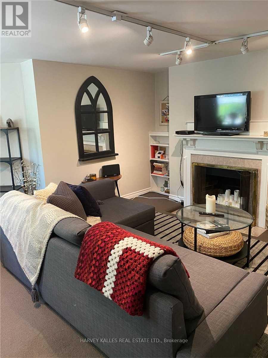 3 - 1 Garfield Avenue, Toronto, Ontario  M4T 1E6 - Photo 2 - C12440208