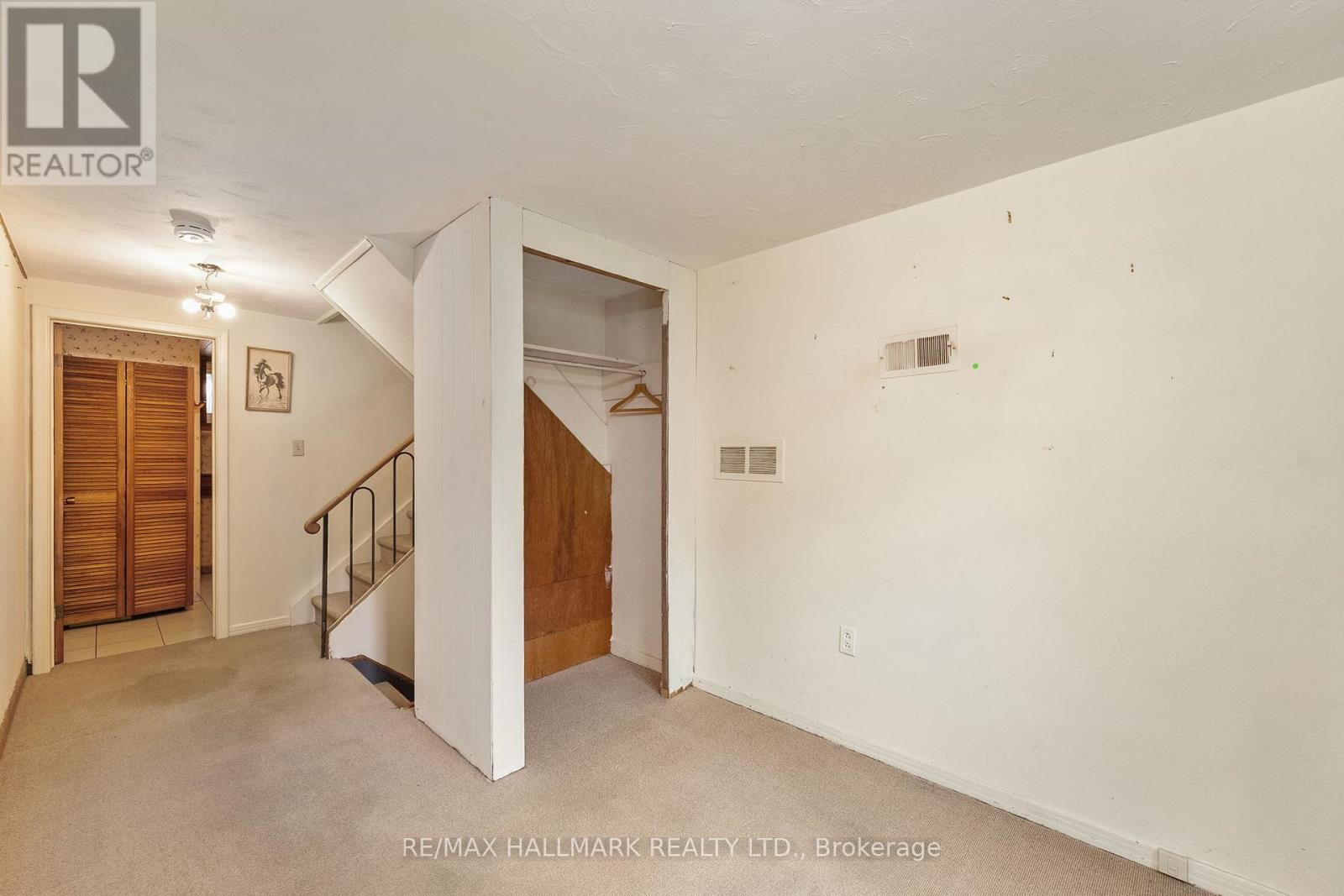 35 Cobden Street, Toronto, Ontario  M2R 1S1 - Photo 28 - C12440210