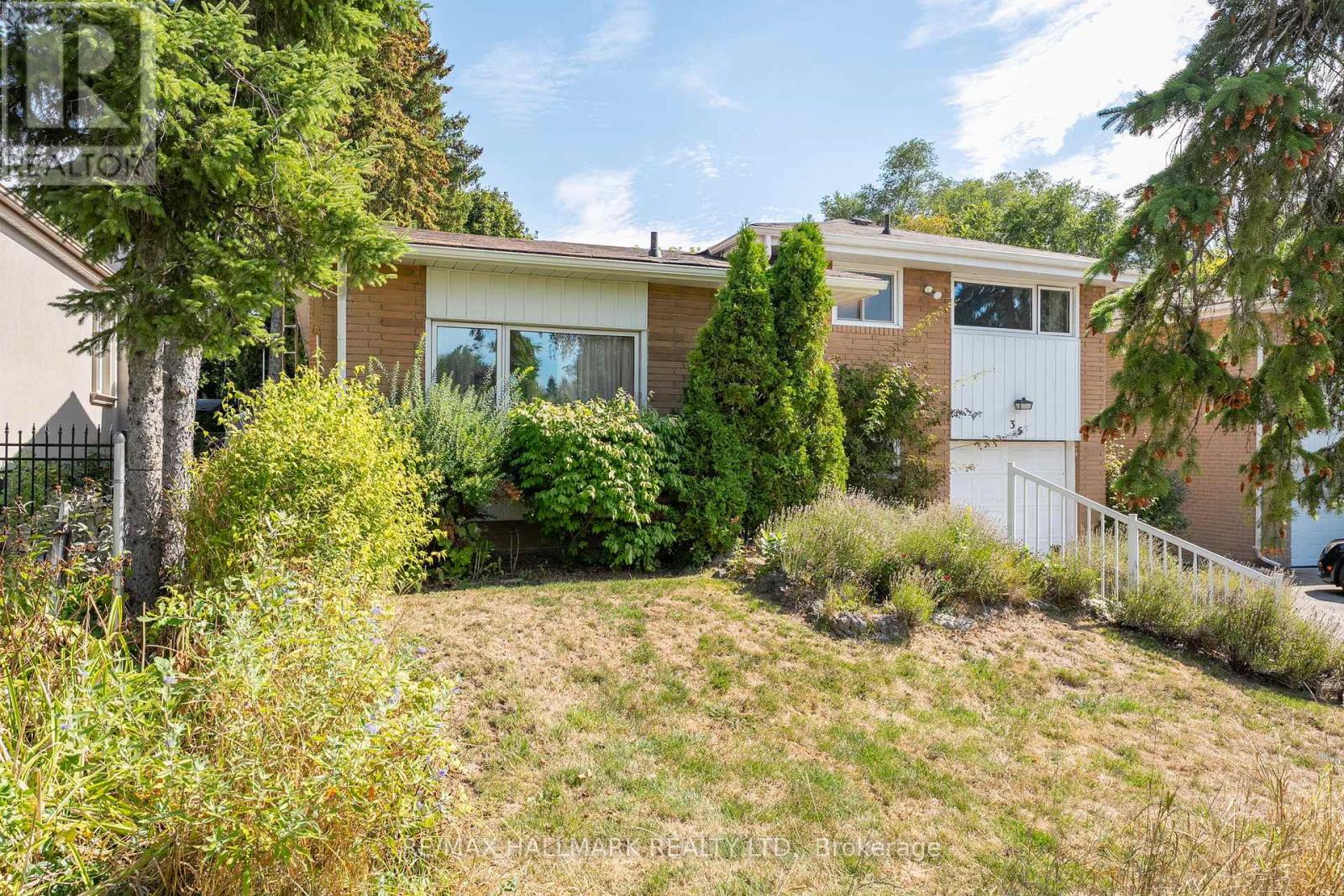 35 Cobden Street, Toronto, Ontario  M2R 1S1 - Photo 42 - C12440210