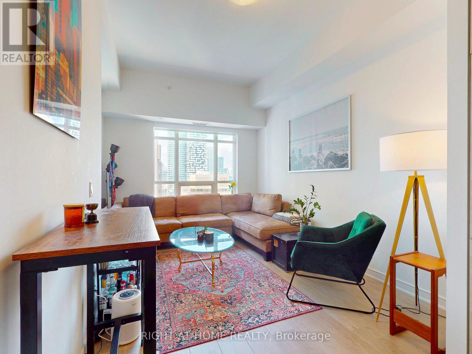 1904 - 88 Scott Street, Toronto, Ontario  M5E 0A9 - Photo 6 - C12440248