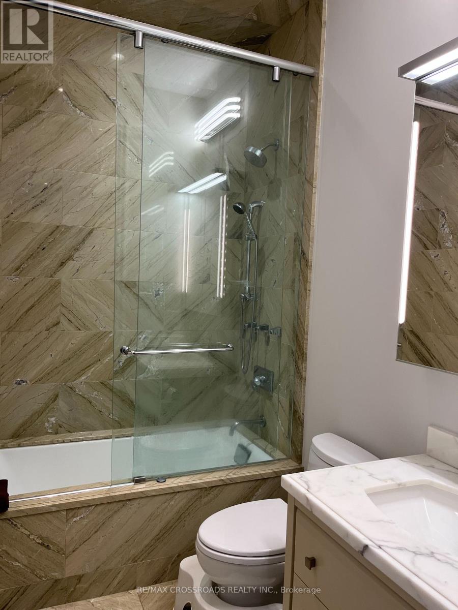 901 - 55 Scollard Street, Toronto, Ontario  M5R 0A1 - Photo 12 - C12440249