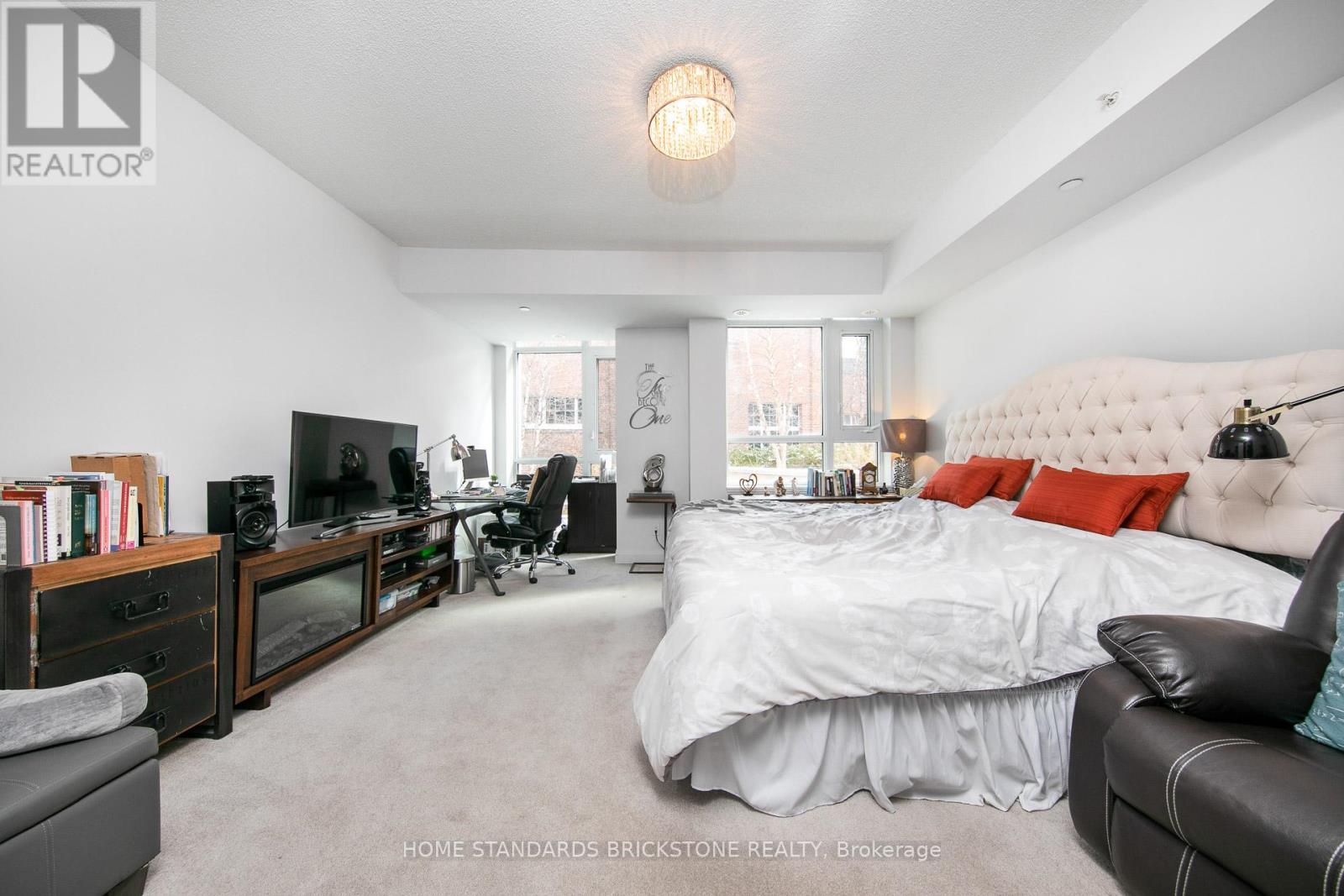 Th121 - 223 Duplex Avenue, Toronto, Ontario  M5P 2B1 - Photo 13 - C12440253