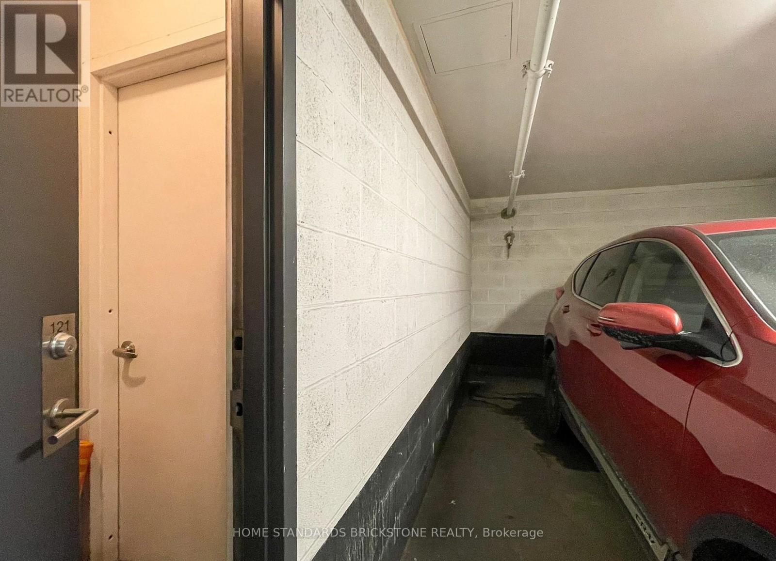 Th121 - 223 Duplex Avenue, Toronto, Ontario  M5P 2B1 - Photo 23 - C12440253