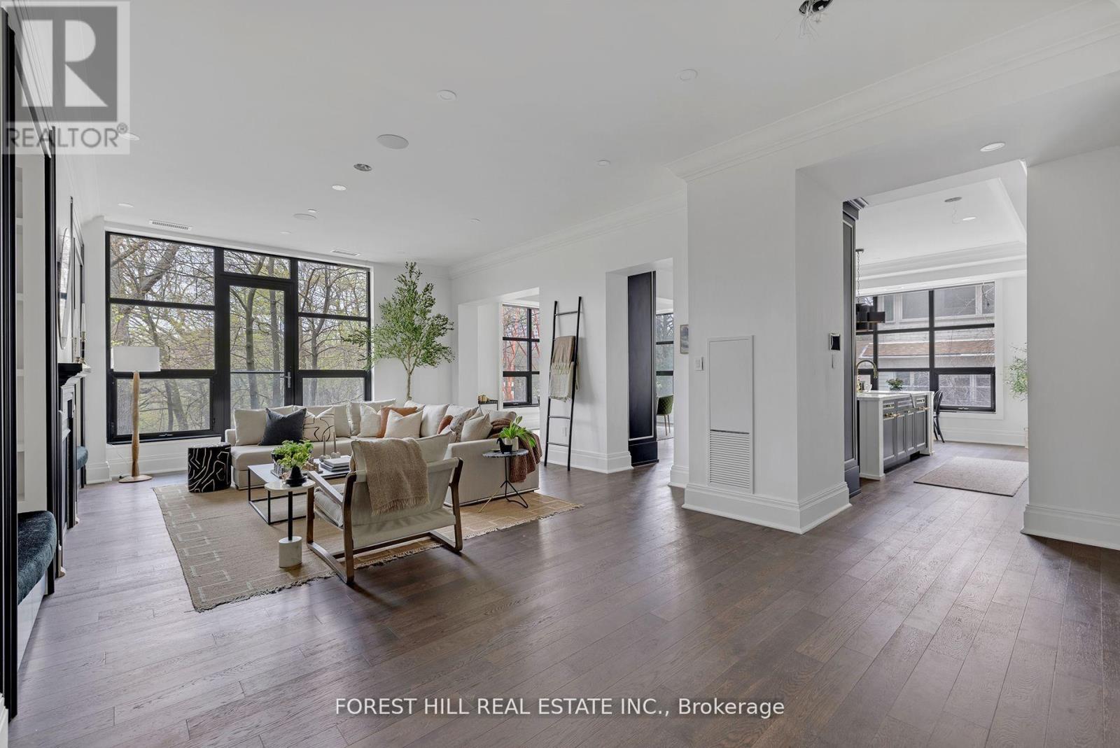 303 - 200 Russell Hill Road, Toronto, Ontario  M4V 2T2 - Photo 2 - C12440276