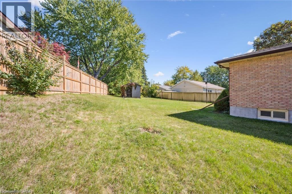 582 Skylark Road, Waterloo, Ontario  N2V 1B9 - Photo 27 - 40774291