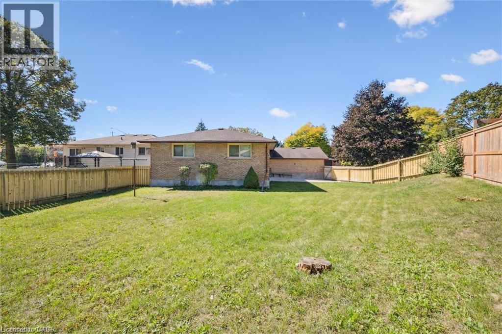 582 Skylark Road, Waterloo, Ontario  N2V 1B9 - Photo 28 - 40774291