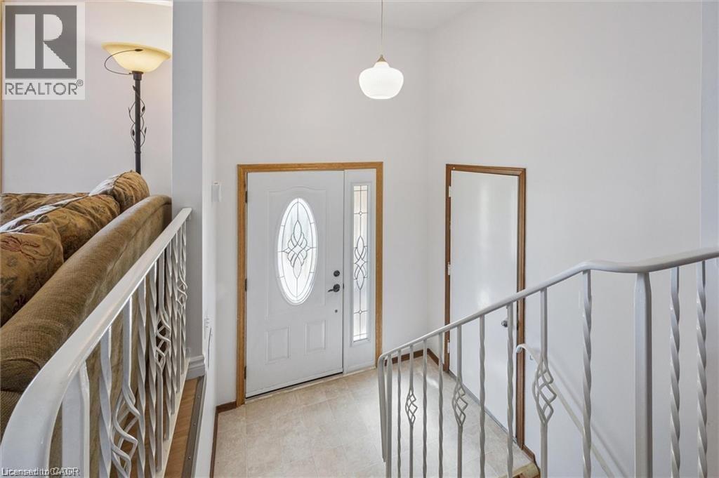 582 Skylark Road, Waterloo, Ontario  N2V 1B9 - Photo 6 - 40774291