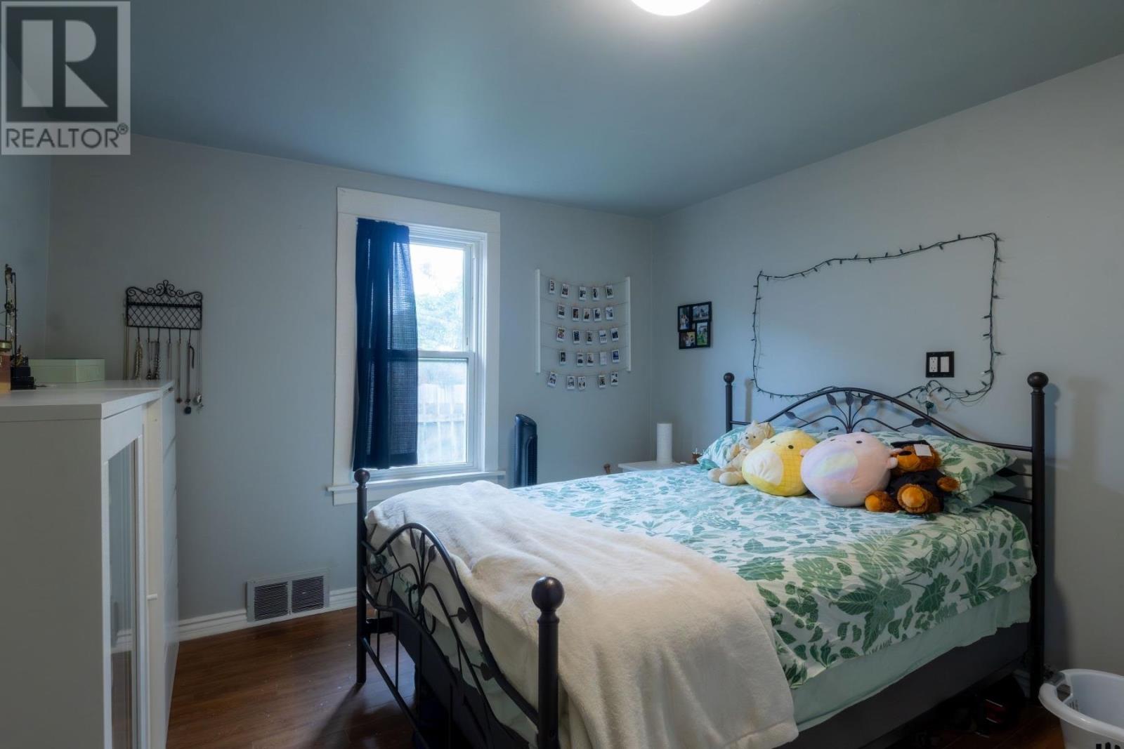 159 Hudson St, Sault Ste. Marie, Ontario  P6A 1T3 - Photo 11 - SM252771