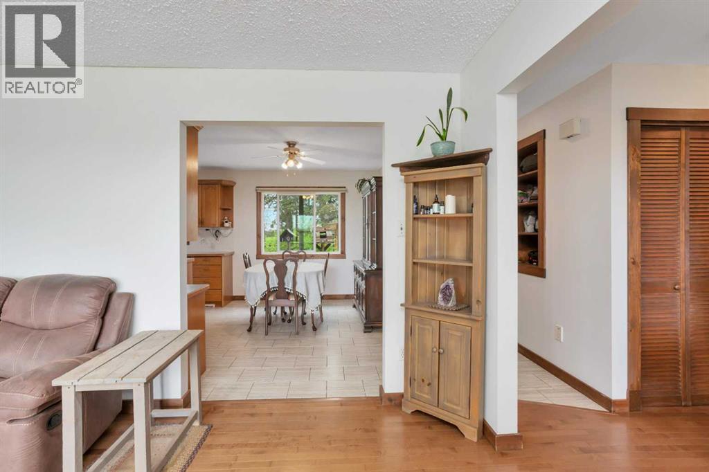 35266,  Range Road 283, Rural Red Deer County, Alberta  T4G 0G3 - Photo 8 - A2238039
