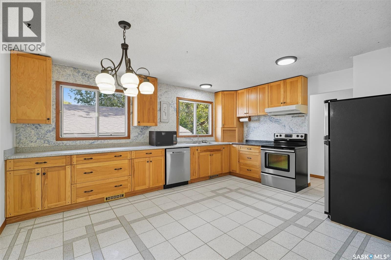 562 Highlands Terrace, Saskatoon, Saskatchewan  S7H 4Y6 - Photo 7 - SK019603