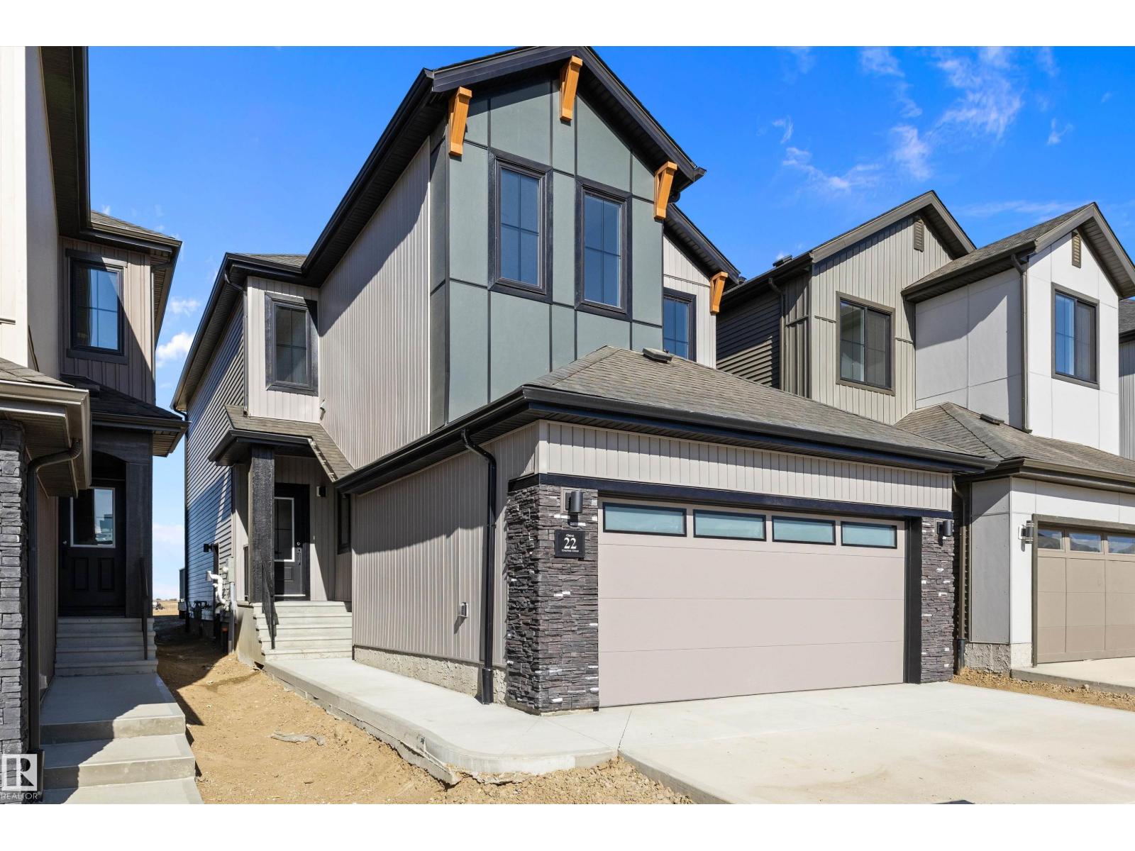 22 Chartres CL, St. Albert, Alberta