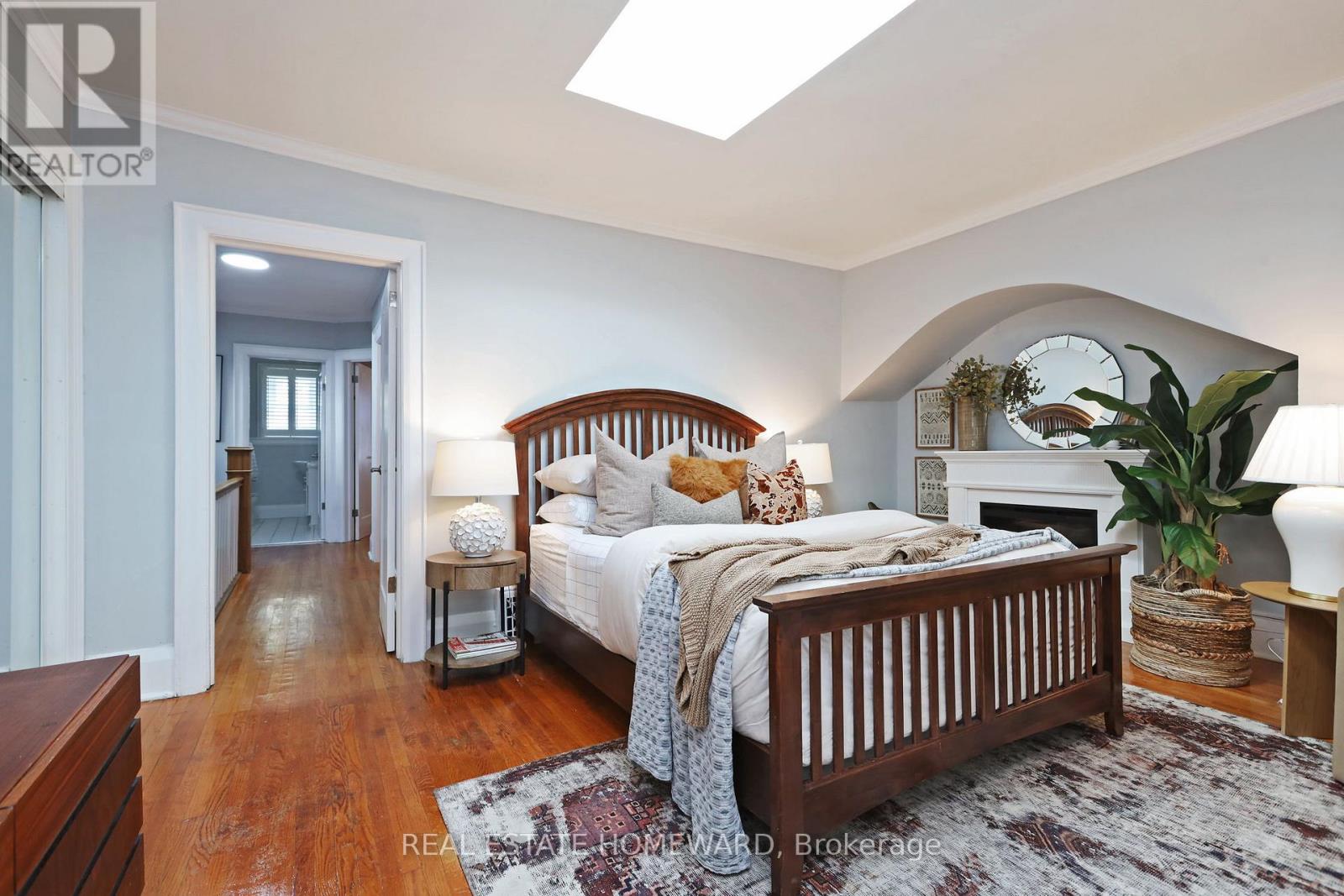 7 Bingham Avenue, Toronto (The Beaches), Ontario  M4E 3R1 - Photo 19 - E12440125