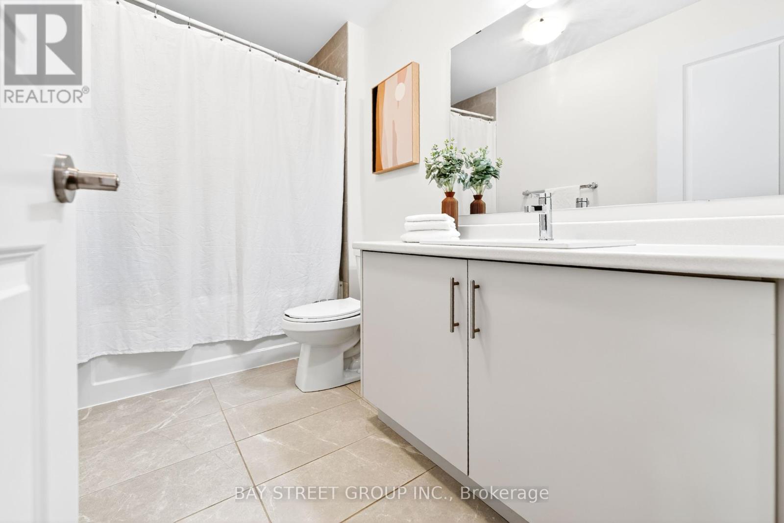 37 Floodgate Road, Whitby, Ontario  L1P 0P5 - Photo 31 - E12440147