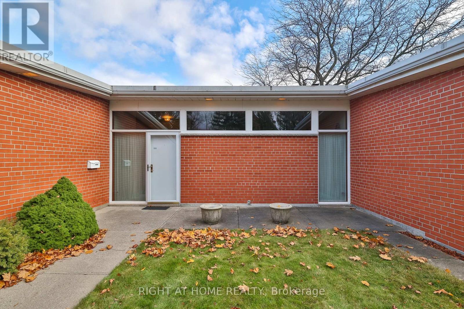 59 Hill Crescent, Toronto, Ontario  M1M 1J3 - Photo 11 - E12440174