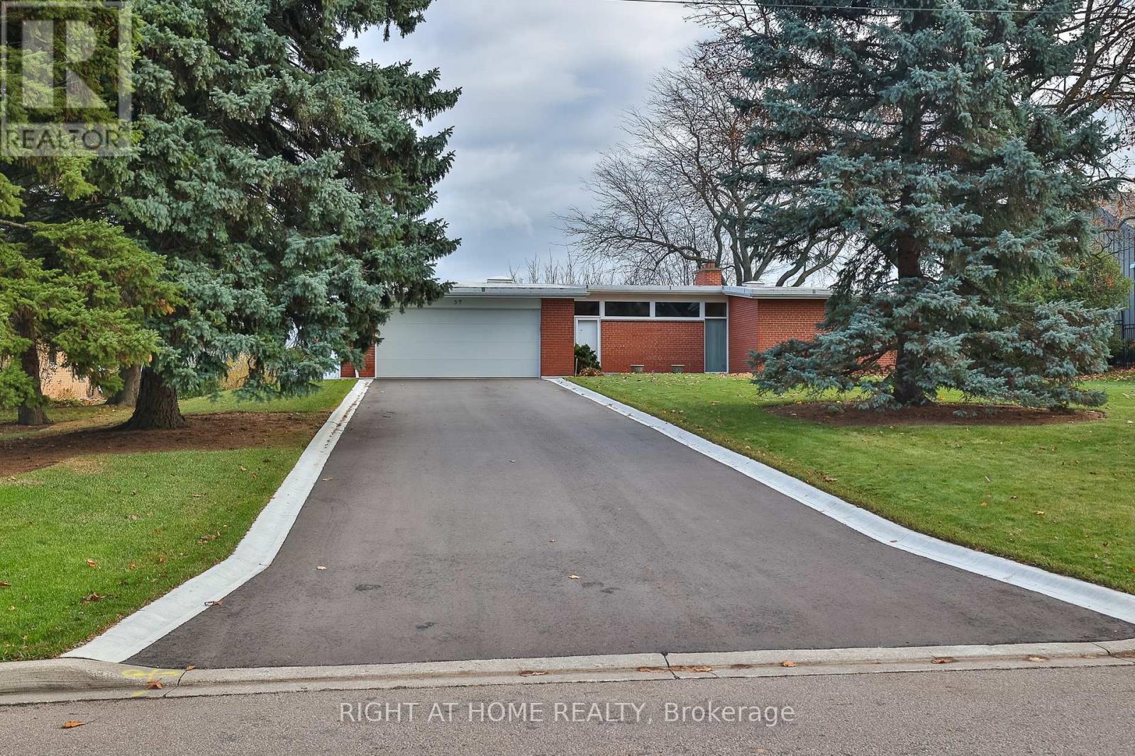 59 Hill Crescent, Toronto, Ontario  M1M 1J3 - Photo 4 - E12440174