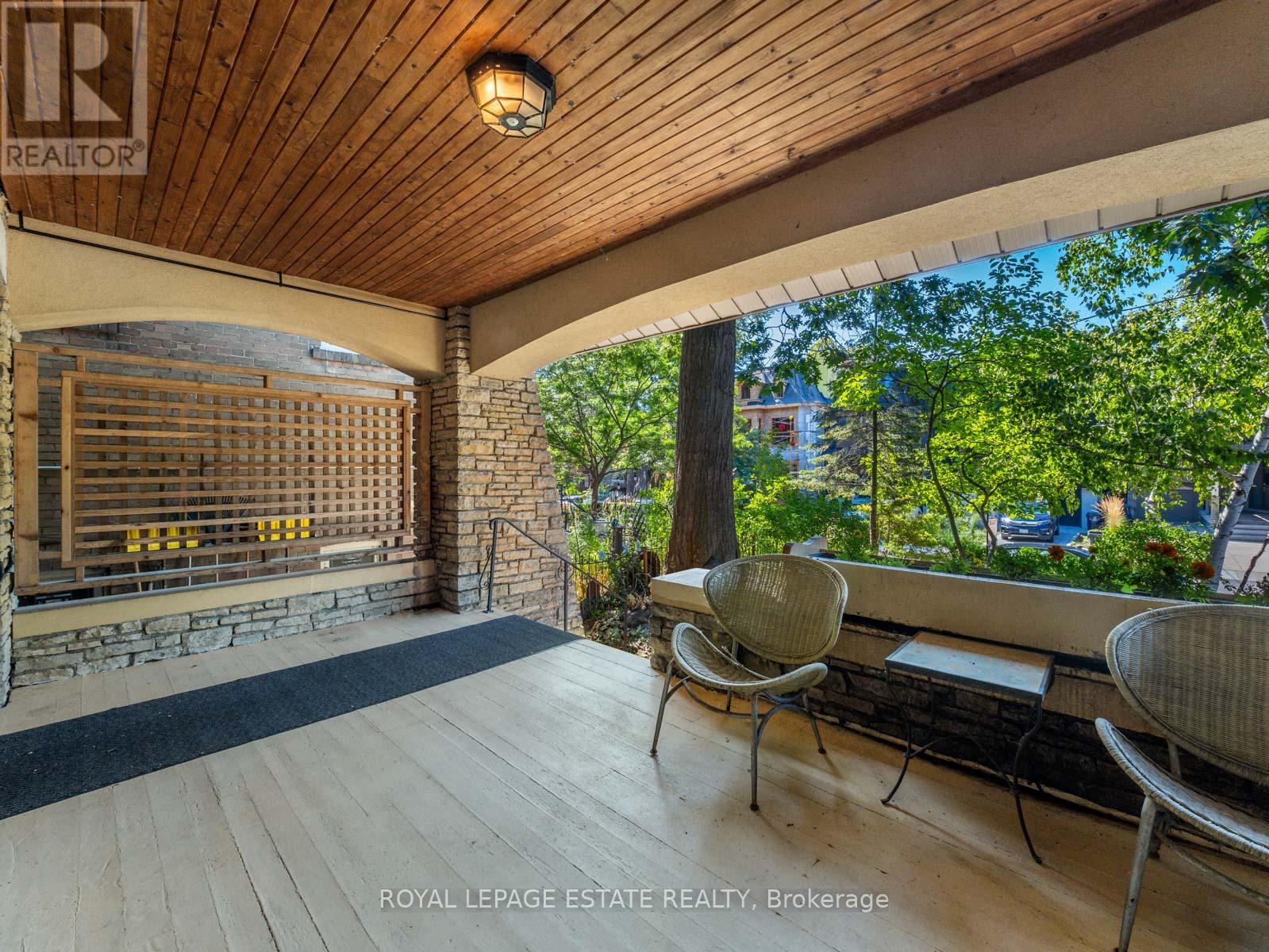 17 Balsam Avenue, Toronto, Ontario  M4E 3B3 - Photo 4 - E12440200