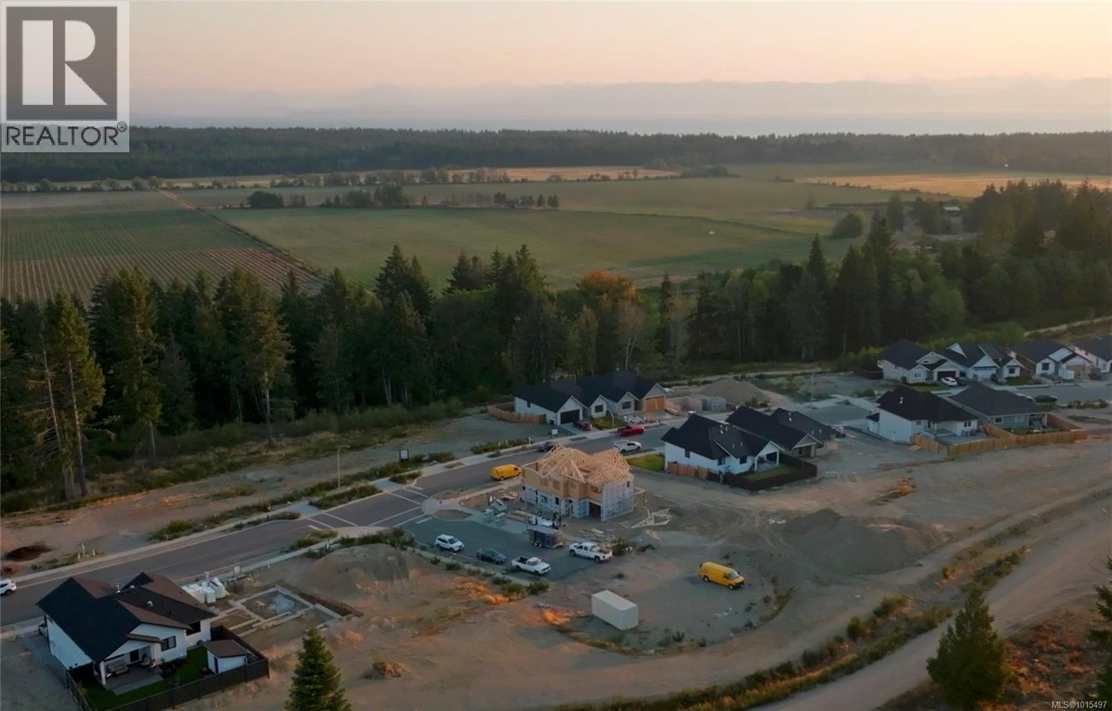 1707 Crown Isle Blvd, Courtenay, British Columbia  V9N 0E1 - Photo 3 - 1015497