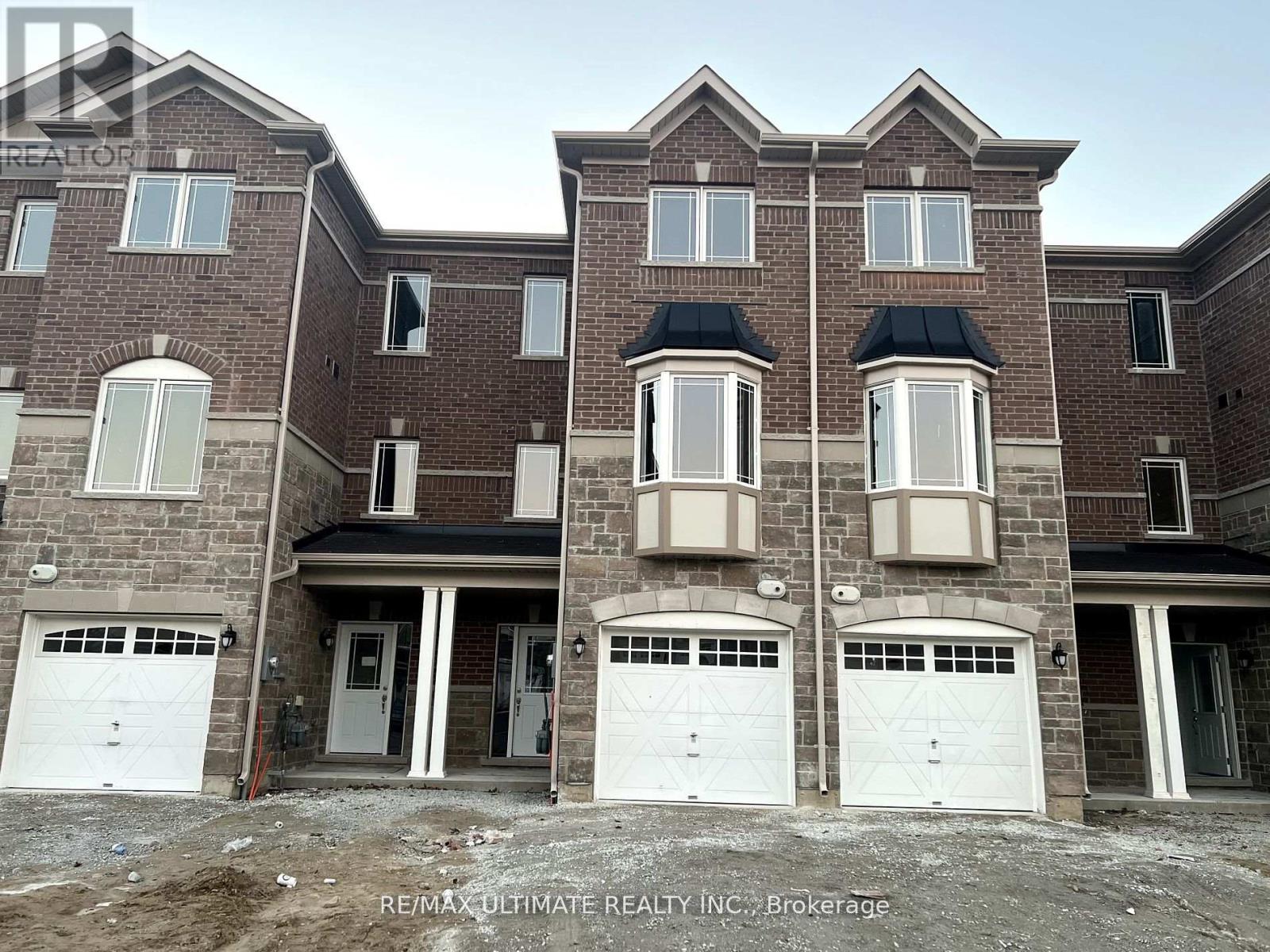Lower - 36 Milson Crescent, Essa, Ontario  L0M 1B5 - Photo 1 - N12439400
