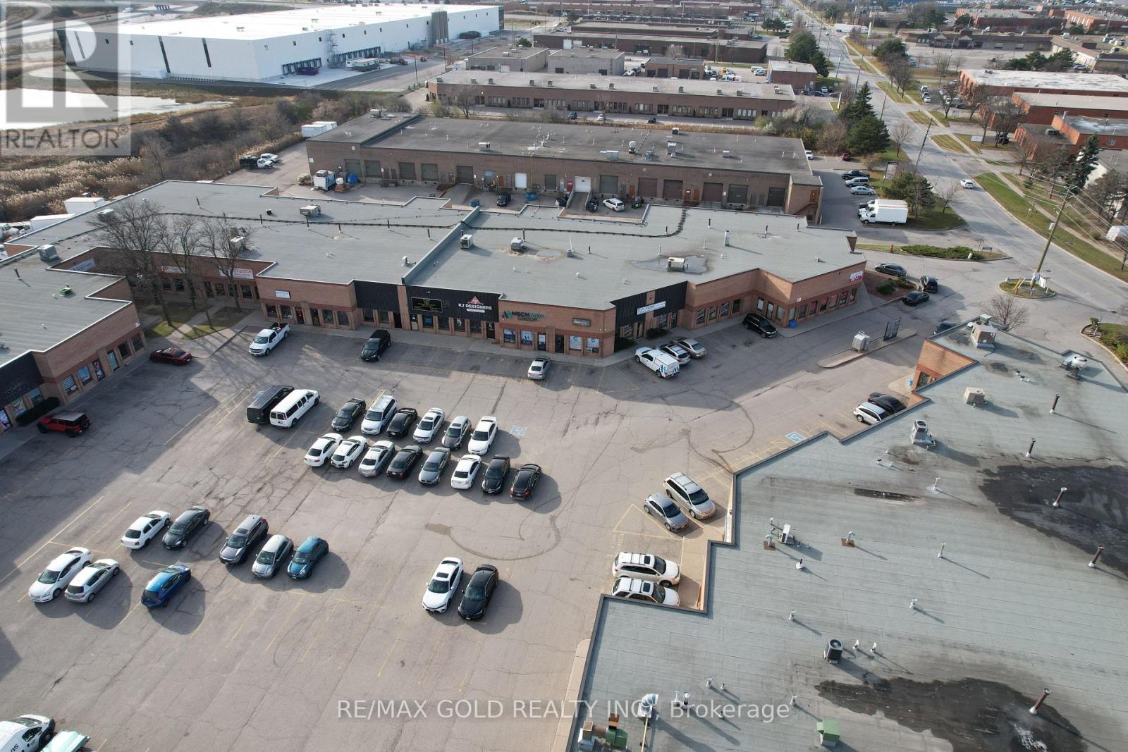 57 - 173 Advance Boulevard, Brampton, Ontario  L6T 4Z7 - Photo 1 - W12350864