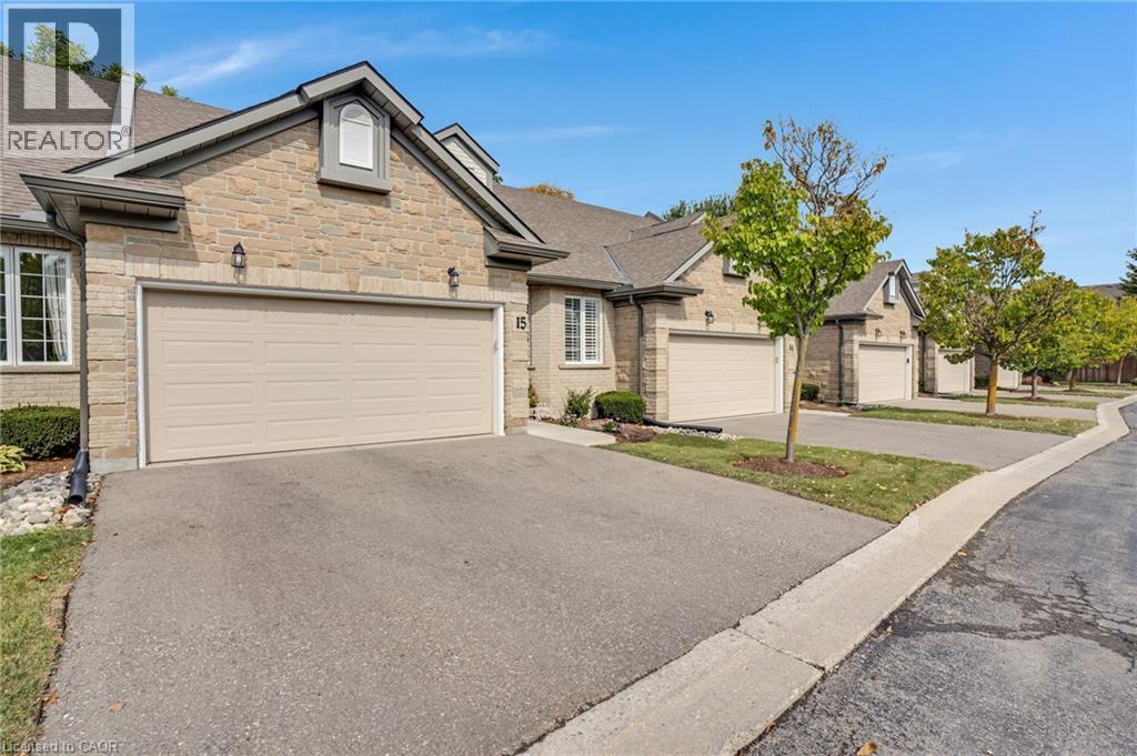 180 Old Abbey Road Unit# 15, Waterloo, Ontario  N2K 4B2 - Photo 3 - 40772883