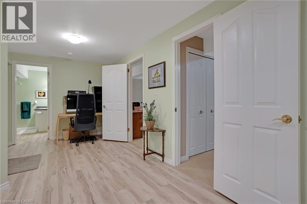 180 Old Abbey Road Unit# 15, Waterloo, Ontario  N2K 4B2 - Photo 37 - 40772883